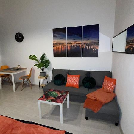 Marylin New Apartment Free Parking At Riverside Budapest Exterior photo