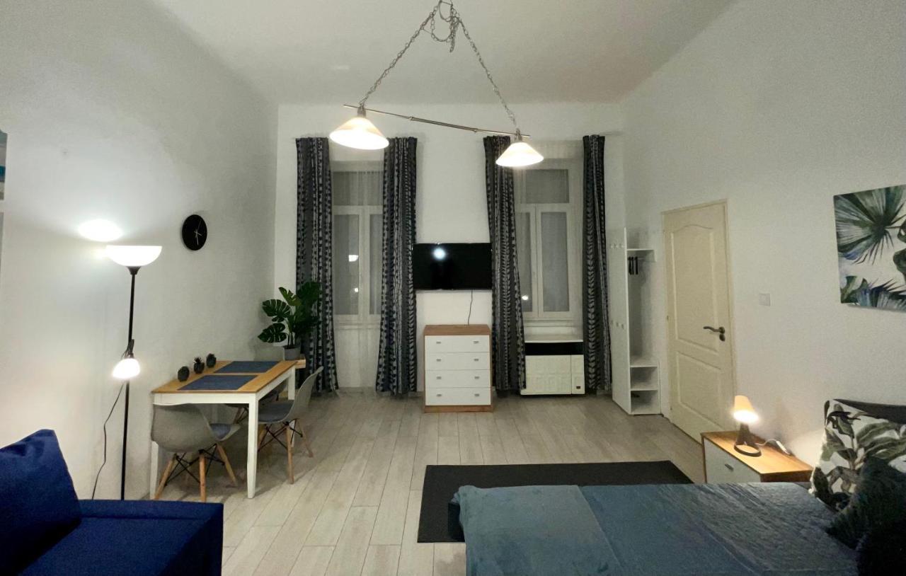 Marylin New Apartment Free Parking At Riverside Budapest Exterior photo